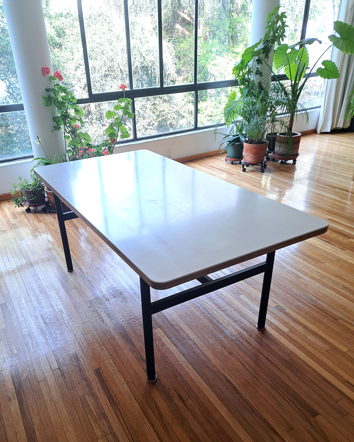 Plywood, metal & ss table