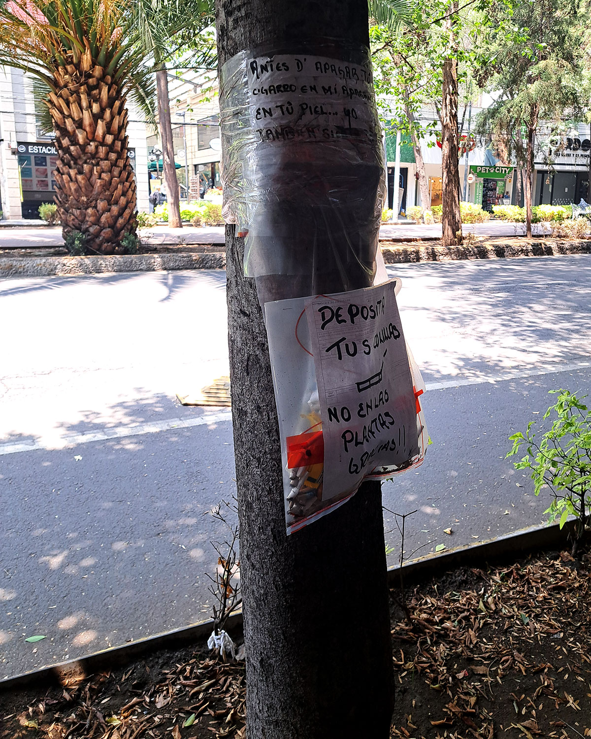 Public DIY ashtrays