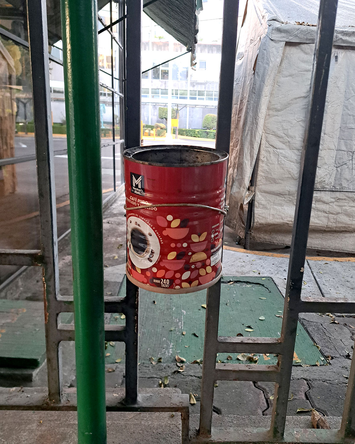 Public DIY ashtrays