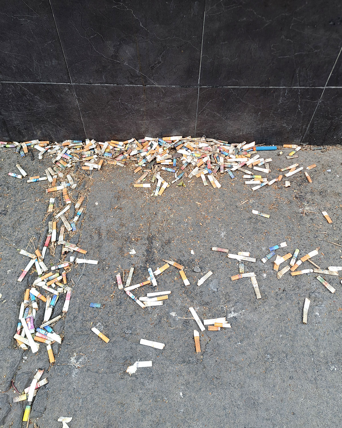 Public DIY ashtrays
